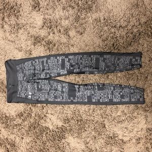 Under Armour reflective leggings